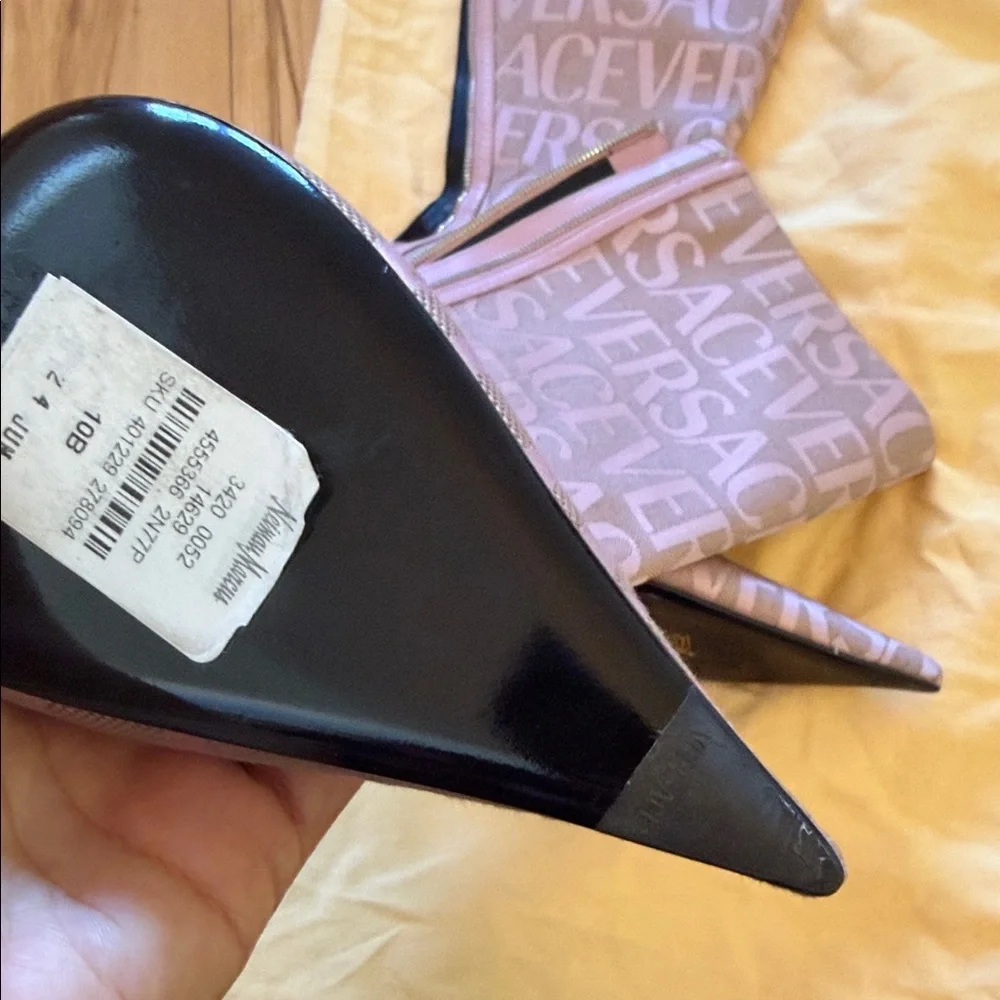 Versace baby pink Logo Knee-High Stiletto Boots - Picture 13 of 13